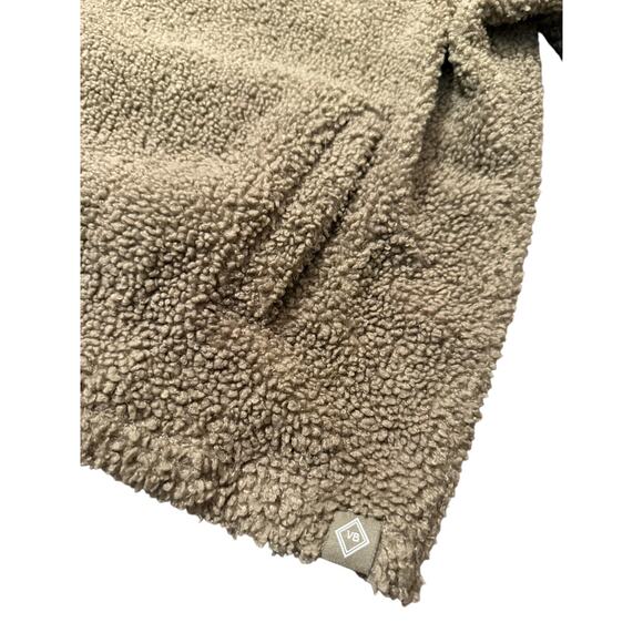 Vera Bradley Teddy Fleece Pullover with a floral quilted yoke size XL - Picture 6 of 6